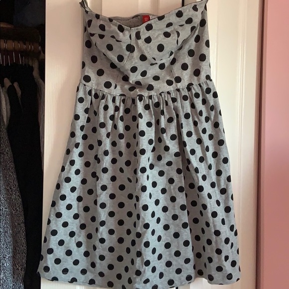 2/$20 Brand New Polka Dot H&M strapless dress - Picture 1 of 2